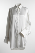 Camisa satén blanca oversize mujer